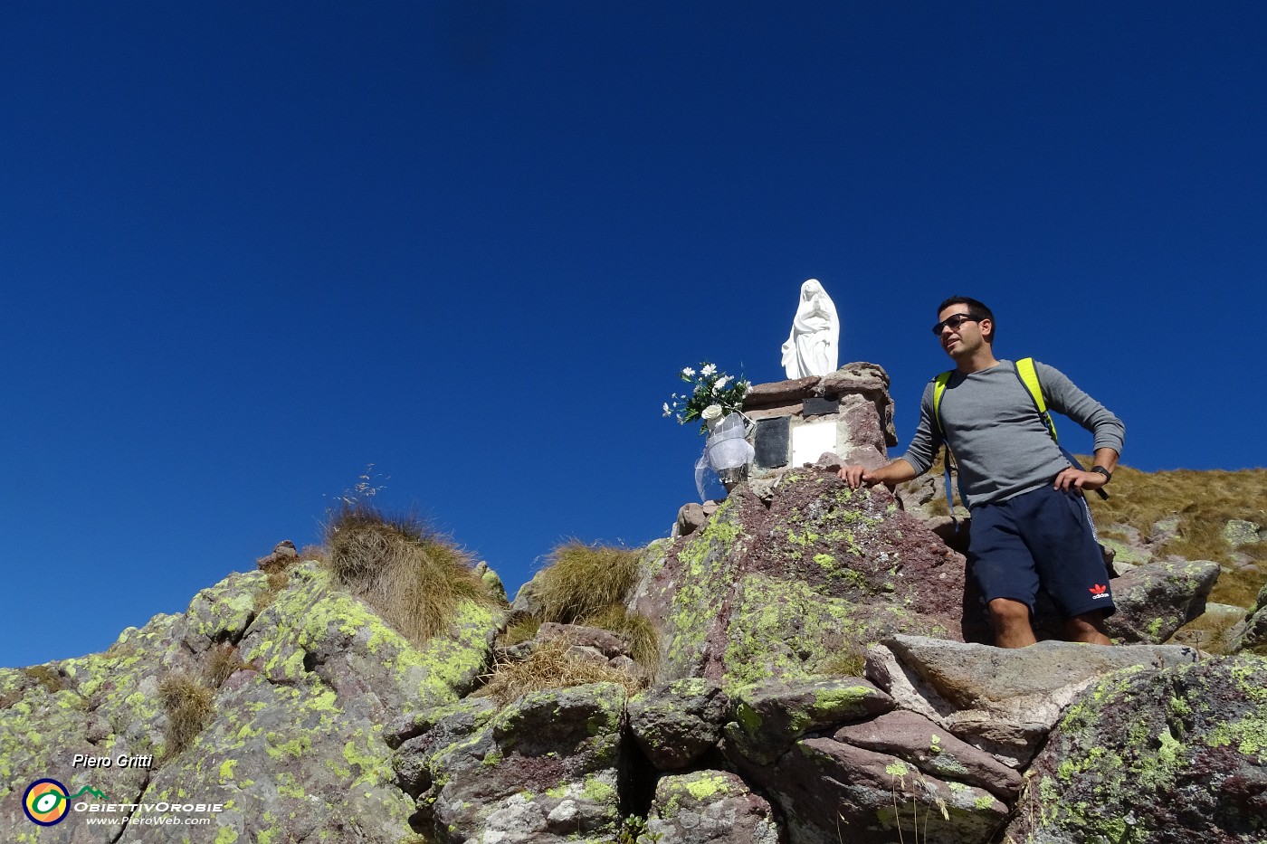 49 Alla Madonnina del Pietra Quadra (2356 m).JPG